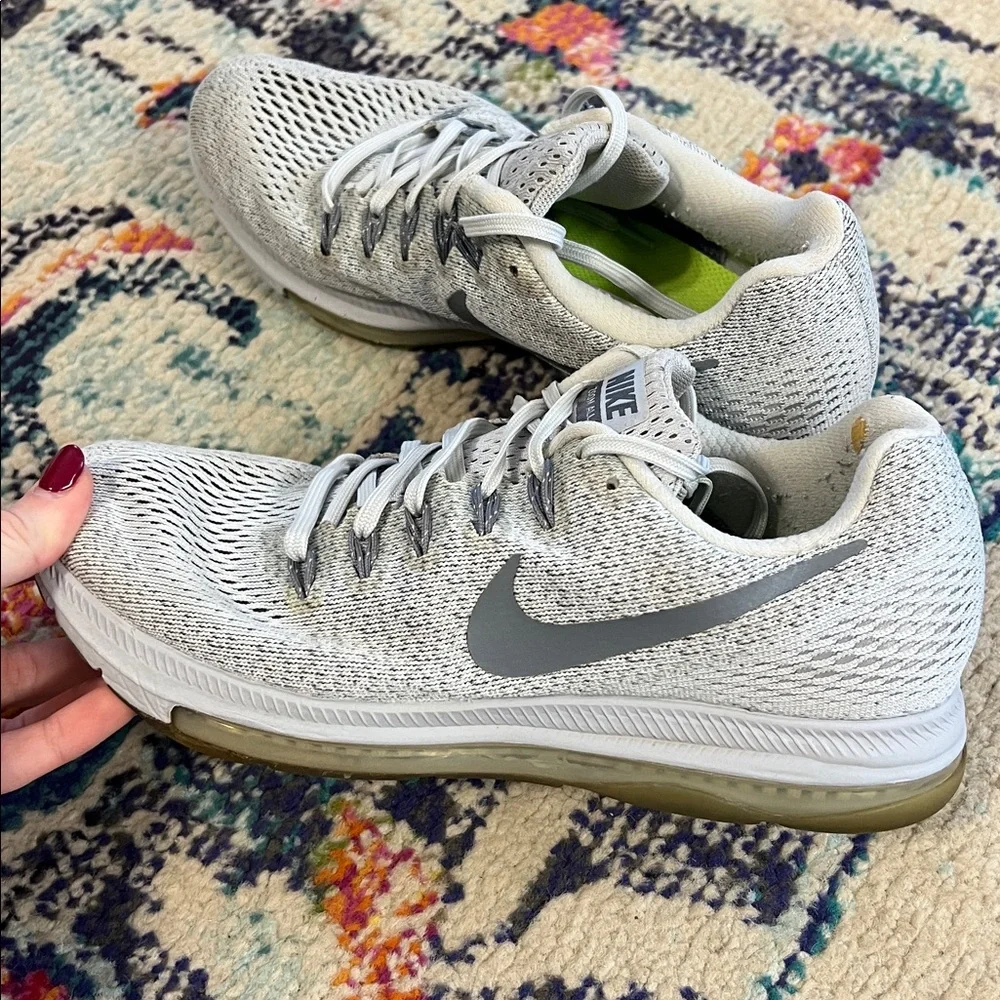 Nike Zoom All Out White and Gray Sneakers size 7.5 women’s - Picture 5 of 7